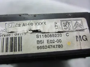 Foto de NO IDENTIFICADO PEUGEOT 206 1.4 HDi (68 CV / 50 KW) referencia 9652474780 foto 4
