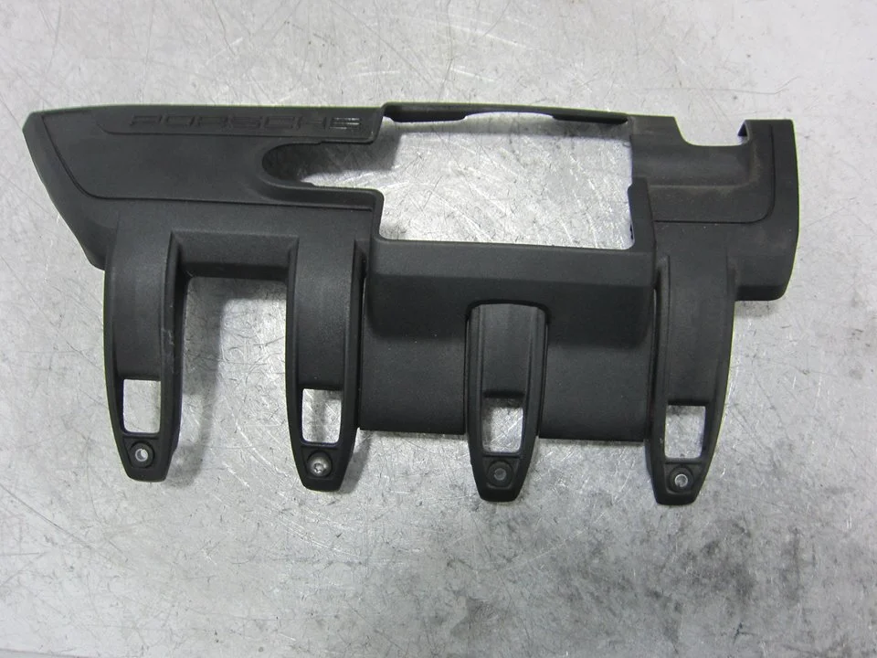 Foto de TAPA MOTOR PORSCHE CAYENNE (TIPO 92A) referencia 7PP103907