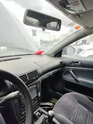 Foto de AIRBAG DELANTERO DERECHO VOLKSWAGEN PASSAT BERLINA (3B3) 1.9 TDI (131 CV / 96 KW) referencia 3B0880204H