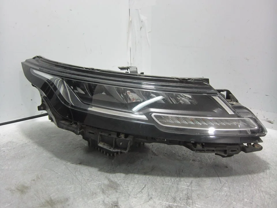 Foto de FARO DERECHO LAND ROVER RANGE ROVER EVOQUE 2.0 Td4 CAT (150 CV / 110 KW) referencia K8D213W029BF