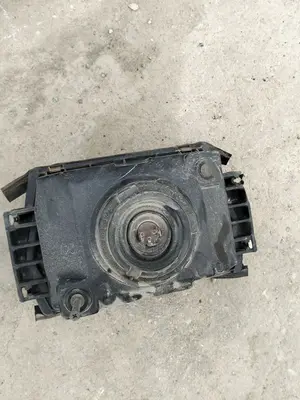 Foto de FARO DELANTERO SUZUKI GSX 550/750/1100 (1984-1989) 1127 cm3 - 74 kW (101 CV / 74 KW) foto 3