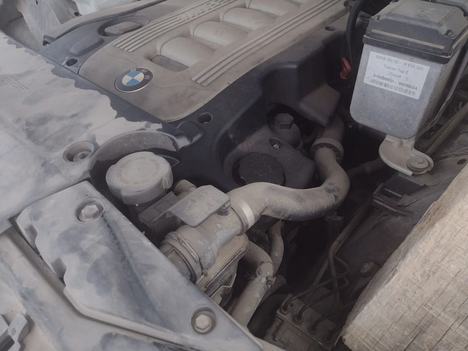Foto de MOTOR ARRANQUE BMW SERIE X5 (E53) 3.0 Turbodiesel CAT (218 CV / 160 KW)