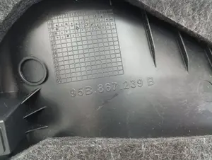 Foto de MOLDURA PORSCHE MACAN (95BA) referencia 95B867239B foto 2