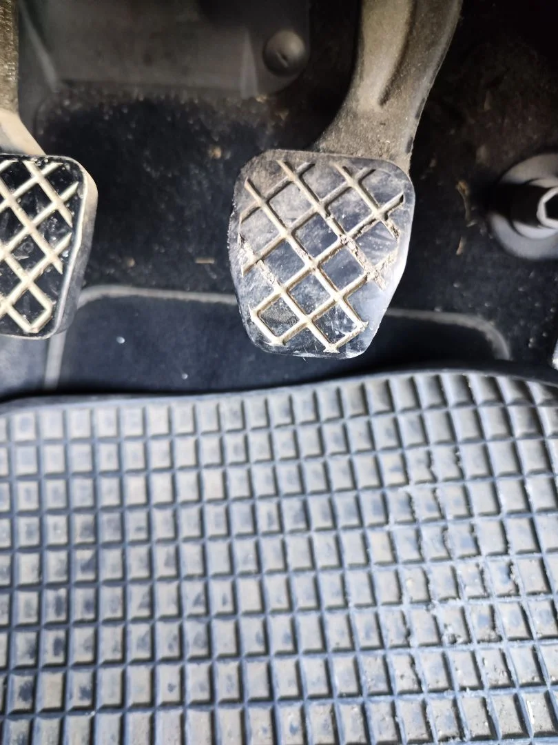 Foto de PEDAL FRENO VOLKSWAGEN GOLF IV BERLINA (1J1)(10.1997) 1.9 TDI (110 CV / 81 KW) referencia 1J1721142D
