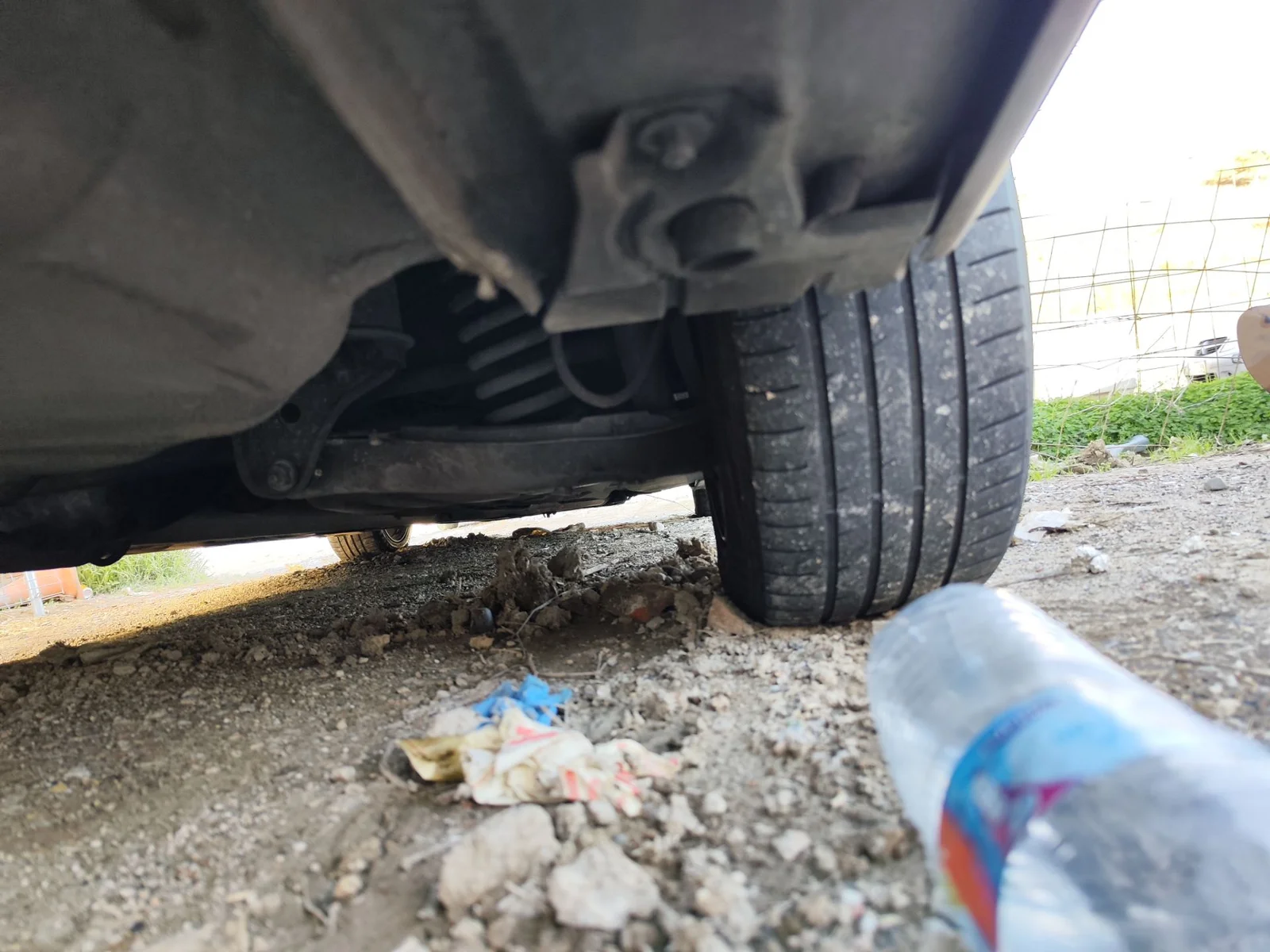 Foto de BRAZO SUSPENSION TRASERO DERECHO MERCEDES-BENZ CLASE E (BM 210) BERLINA 3.0 Turbodiesel CAT (177 CV / 130 KW)