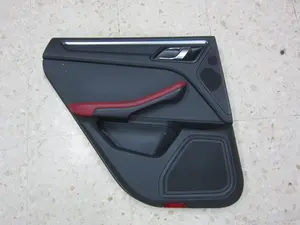 Foto de GUARNECIDO PUERTA TRASERA IZQUIERDA PORSCHE MACAN (95BA) referencia 95B867211 foto 1