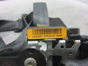 Foto de CINTURON SEGURIDAD DELANTERO DERECHO RENAULT CLIO II FASE II (B/CB0) 1.5 dCi Diesel (82 CV / 60 KW) referencia 068567 foto 2