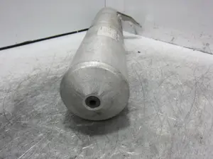 Foto de DEPOSITO SUSPENSION PORSCHE CAYENNE (TIPO 92A) referencia 7P0616201A foto 5