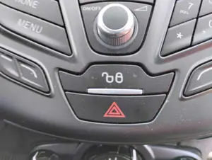 Foto de NO IDENTIFICADO FORD FIESTA (CNN) 1.5 TDCi CAT (75 CV / 55 KW)