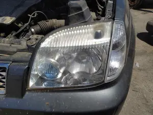 Foto de FARO IZQUIERDO NISSAN X-TRAIL (T30) 2.2 16V Turbodiesel CAT (114 CV / 84 KW) referencia 260608H925