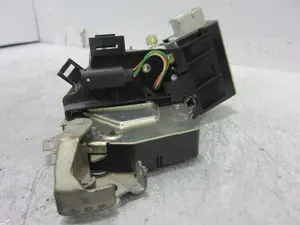 Foto de CERRADURA PUERTA DELANTERA IZQUIERDA BMW SERIE 5 BERLINA (E39) 2.5 24V Turbodiesel CAT (163 CV / 120 KW) referencia 406207 foto 4