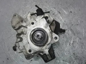 Foto de BOMBA INYECCION HYUNDAI TUCSON (JM) referencia 3310027400