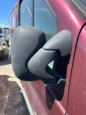 Foto de RETROVISOR DERECHO RENAULT TRAFIC II FURGÓN 2.5 dCi Diesel CAT (135 CV / 99 KW)