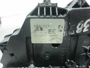 Foto de CERRADURA PUERTA DELANTERA IZQUIERDA OPEL CORSA D 1.2 16V CAT (Z 12 XEP / LB4) (80 CV / 59 KW) referencia 13258271 foto 3
