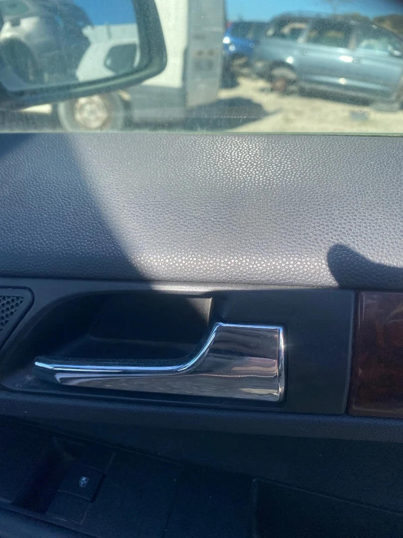 Foto de MANETA INTERIOR DELANTERA DERECHA OPEL ZAFIRA B 1.9 CDTI (120 CV / 88 KW)