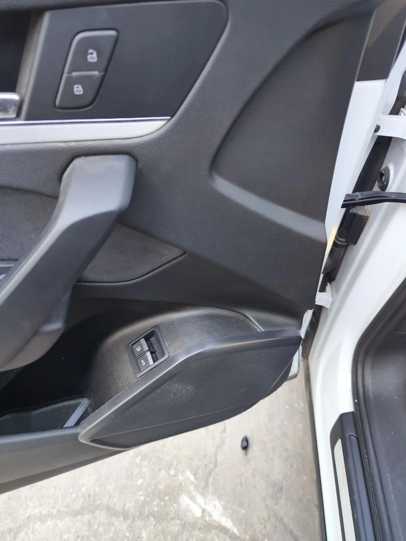 Foto de CENTRALITA CONFORT AUDI Q5 FYG Híbrido 220 kW (2.0 Ltr. - 195 kW TFSI) (299 CV / 220 KW) referencia 8K0907063