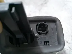 Foto de MANDO MULTIFUNCION FORD FOCUS BERLINA (CAP) 1.6 TDCi CAT (109 CV / 80 KW) referencia 758709 foto 3