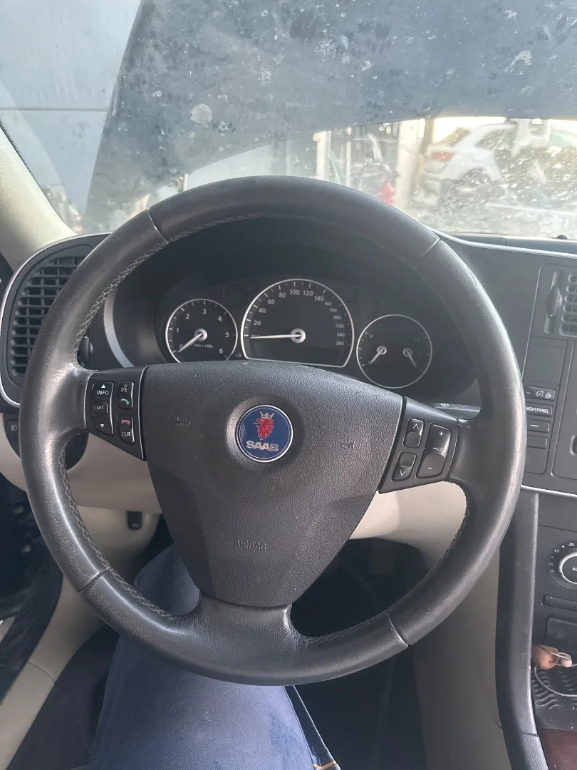 Foto de VOLANTE SAAB 9-3 BERLINA 1.9 TiD CAT (150 CV / 110 KW)