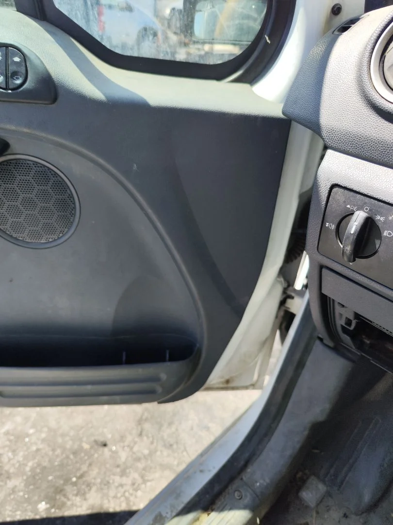 Foto de CENTRALITA CONFORT FORD TRANSIT CONNECT (TC7) 1.8 TDCi CAT (90 CV / 66 KW) referencia 6C1T14B056AE