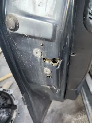 Foto de CERRADURA PUERTA DELANTERA IZQUIERDA CITROEN GRAND C4 PICASSO 1.6 16V HDi FAP (109 CV / 80 KW)