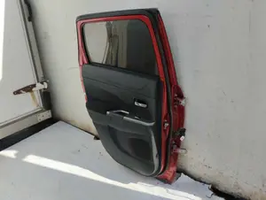Foto de PUERTA TRASERA IZQUIERDA MITSUBISHI ASX (GA0W) 1.6 CAT (117 CV / 86 KW) foto 4