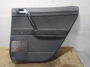 Foto de GUARNECIDO PUERTA TRASERA DERECHA VOLKSWAGEN POLO IV (9N1) 1.9 SDI (64 CV / 47 KW) referencia 6Q6867212 foto 1