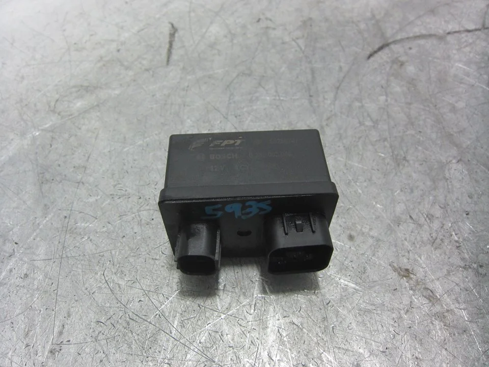 Foto de CAJA PRECALENTAMIENTO OPEL COMBO D 1.3 16V CDTI (95 CV / 70 KW) referencia 55250747