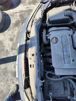Foto de PANEL FRONTAL OPEL ZAFIRA A 1.6 16V (101 CV / 74 KW)