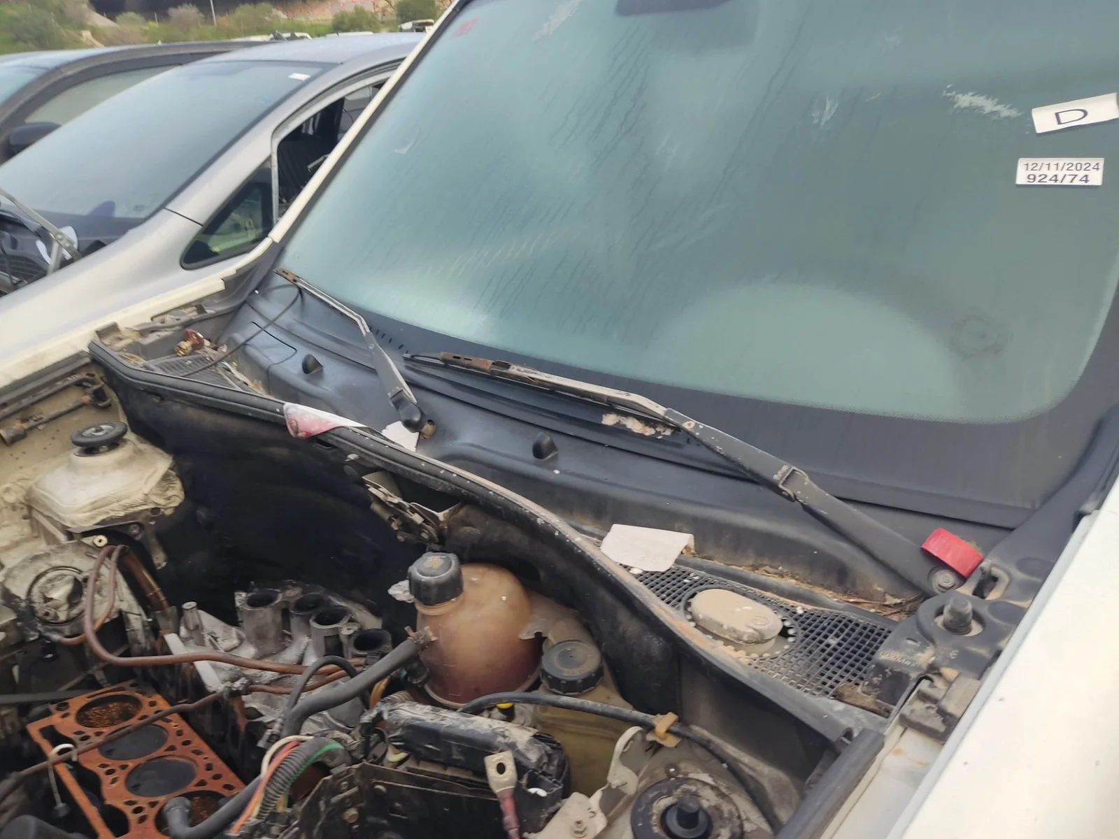 Foto de MOTOR LIMPIA DELANTERO RENAULT KANGOO I (F/KC0) 1.2 (58 CV / 43 KW) referencia 7701207957