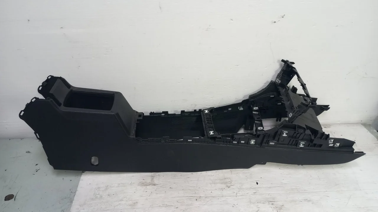 Foto de CONSOLA CENTRAL VOLKSWAGEN GOLF VII (5G1/BE1) 1.6 16V TDI DPF (110 CV / 81 KW) referencia 5G1863241