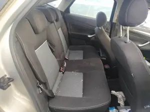Foto de ASIENTOS TRASERO DERECHO FORD MONDEO BERLINA (CA2) 1.8 TDCi CAT (125 CV / 92 KW) referencia 1675148