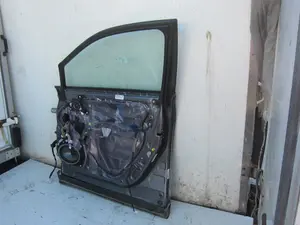 Foto de PUERTA DELANTERA DERECHA LEXUS RX (GGL1/GYL1) 3.5 V6 24V CAT (249 CV / 183 KW) foto 4