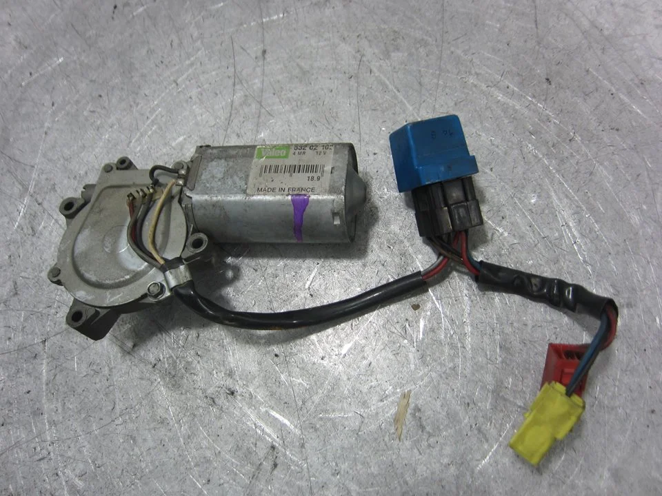 Foto de MOTOR LIMPIA TRASERO CITROEN XANTIA BERLINA 2.0 HDi (109 CV / 80 KW) referencia 53202102