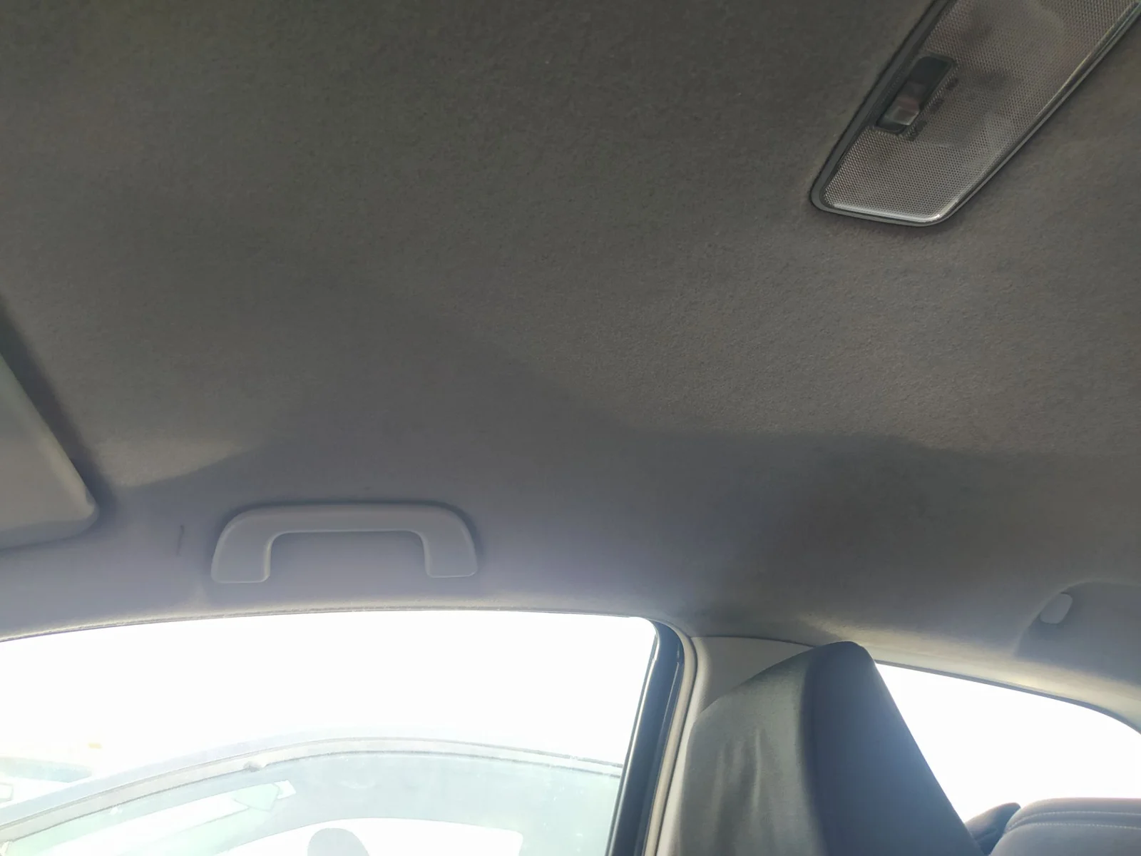 Foto de TECHO INTERIOR TOYOTA YARIS (KSP9/SCP9/NLP9) 1.4 Turbodiesel CAT (90 CV / 66 KW)