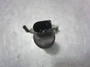 Foto de BOMBA LIMPIA SEAT LEON (5F1) 1.6 TDI (105 CV / 77 KW) referencia 1K6955651 foto 3
