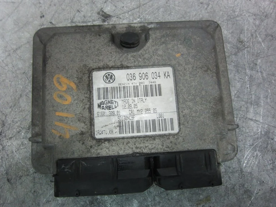 Foto de CENTRALITA MOTOR UCE VOLKSWAGEN POLO IV (9N3) 1.4 FSI (86 CV / 63 KW) referencia 036906034KA