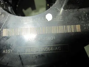 Foto de ANILLO AIRBAG FORD FOCUS BERLINA (CAK) 1.6 16V CAT (101 CV / 74 KW) referencia 98AB13N064AG foto 3