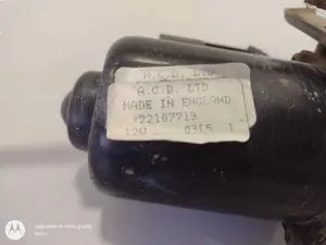 Foto de MOTOR LIMPIA DELANTERO OPEL CORSA B 1.2 (45 CV / 33 KW) referencia 22084745 foto 5