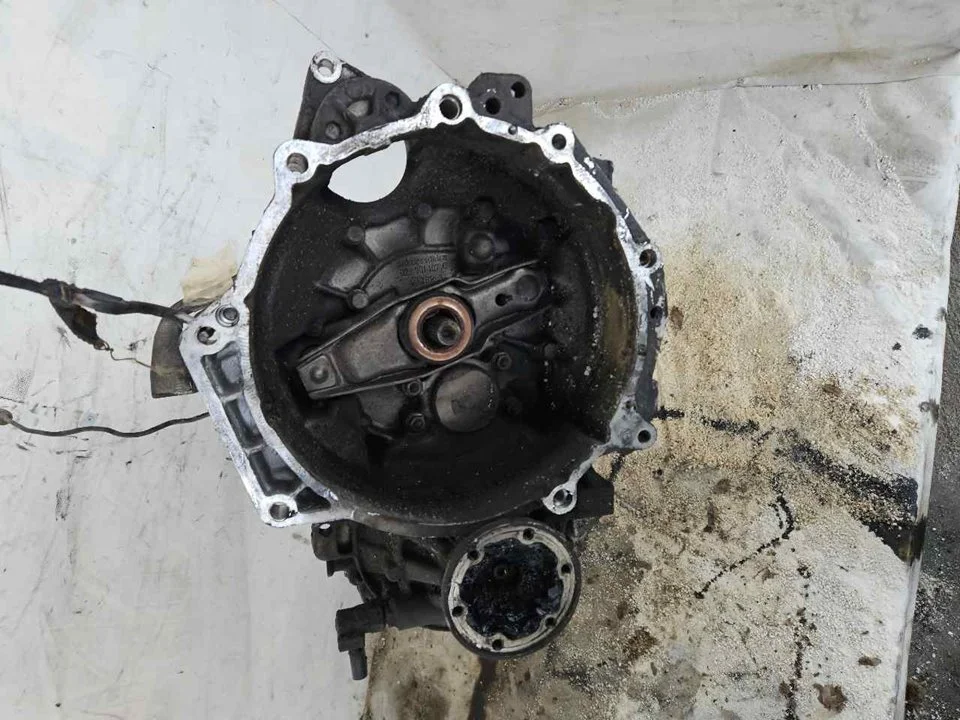 Foto de CAJA CAMBIOS SEAT IBIZA (6K1) 1.9 TDI (110 CV / 81 KW) referencia EKU