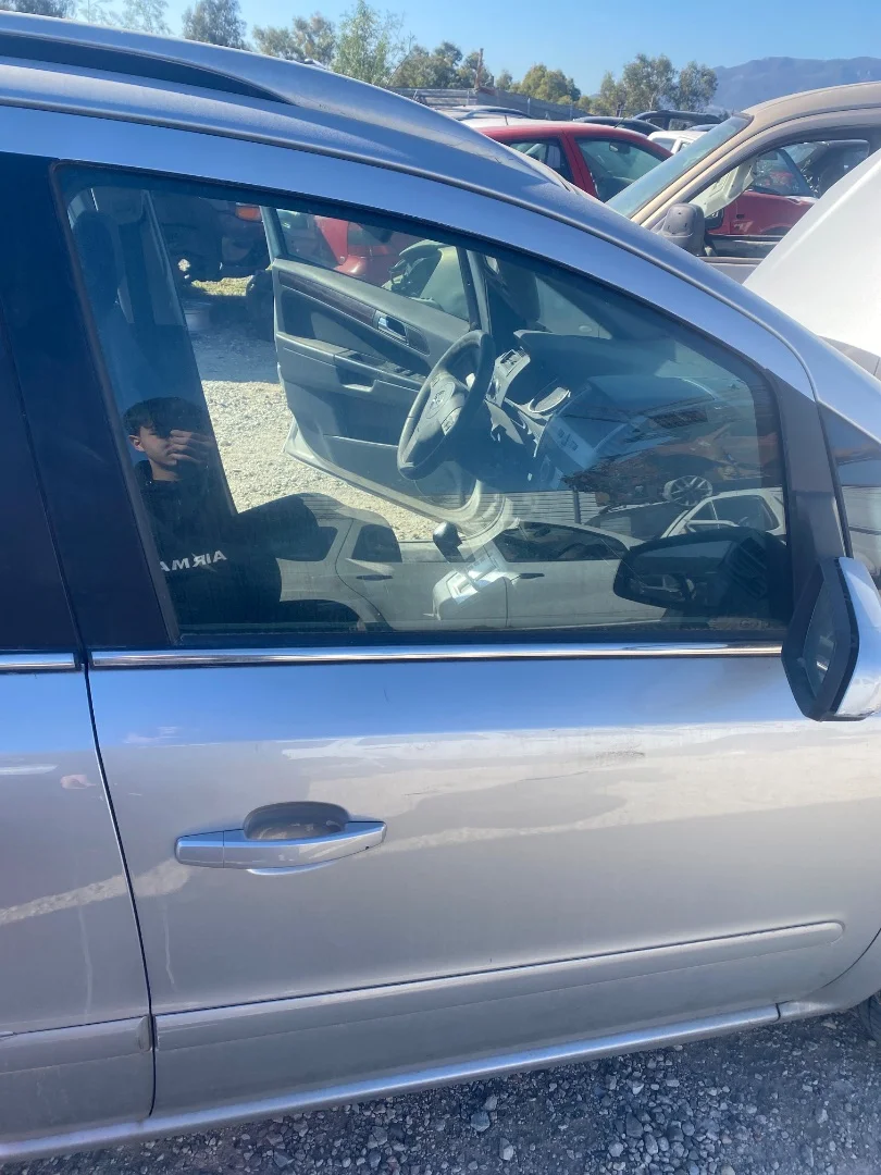 Foto de PUERTA DELANTERA DERECHA OPEL ZAFIRA B 1.9 CDTI (120 CV / 88 KW) referencia 13203014