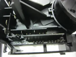 Foto de MANDO MULTIFUNCION SEAT IBIZA BERLINA (6J5) 1.2 12V (69 CV / 51 KW) referencia 6R0953521E foto 3