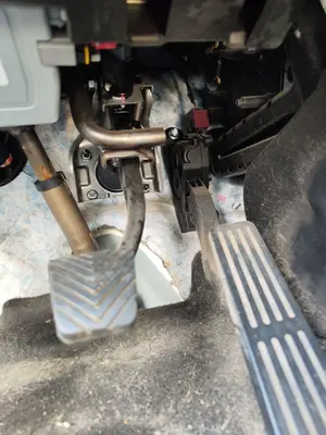 Foto de BOMBIN EMBRAGUE KIA CEED (JD) 1.4 CAT (99 CV / 73 KW)