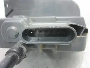 Foto de CERRADURA PUERTA TRASERA DERECHA RENAULT LAGUNA II (BG0) 1.9 dCi Diesel (120 CV / 88 KW) foto 3
