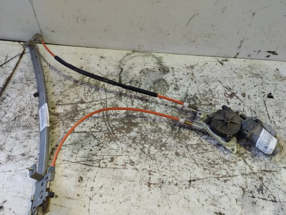 Foto de ELEVALUNAS DELANTERO DERECHO CITROEN JUMPY referencia 400672T1