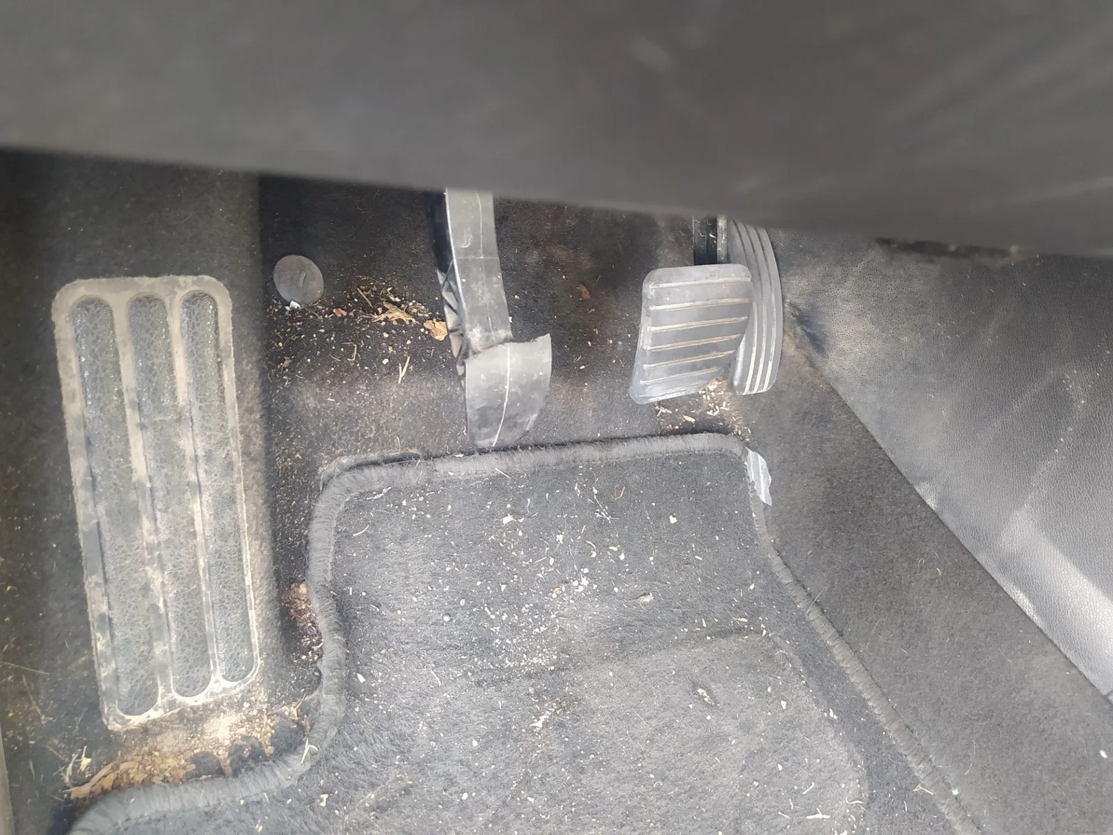 Foto de PEDAL ACELERADOR RENAULT MEGANE III SPORT TOURER 1.9 dCi Diesel (131 CV / 96 KW)