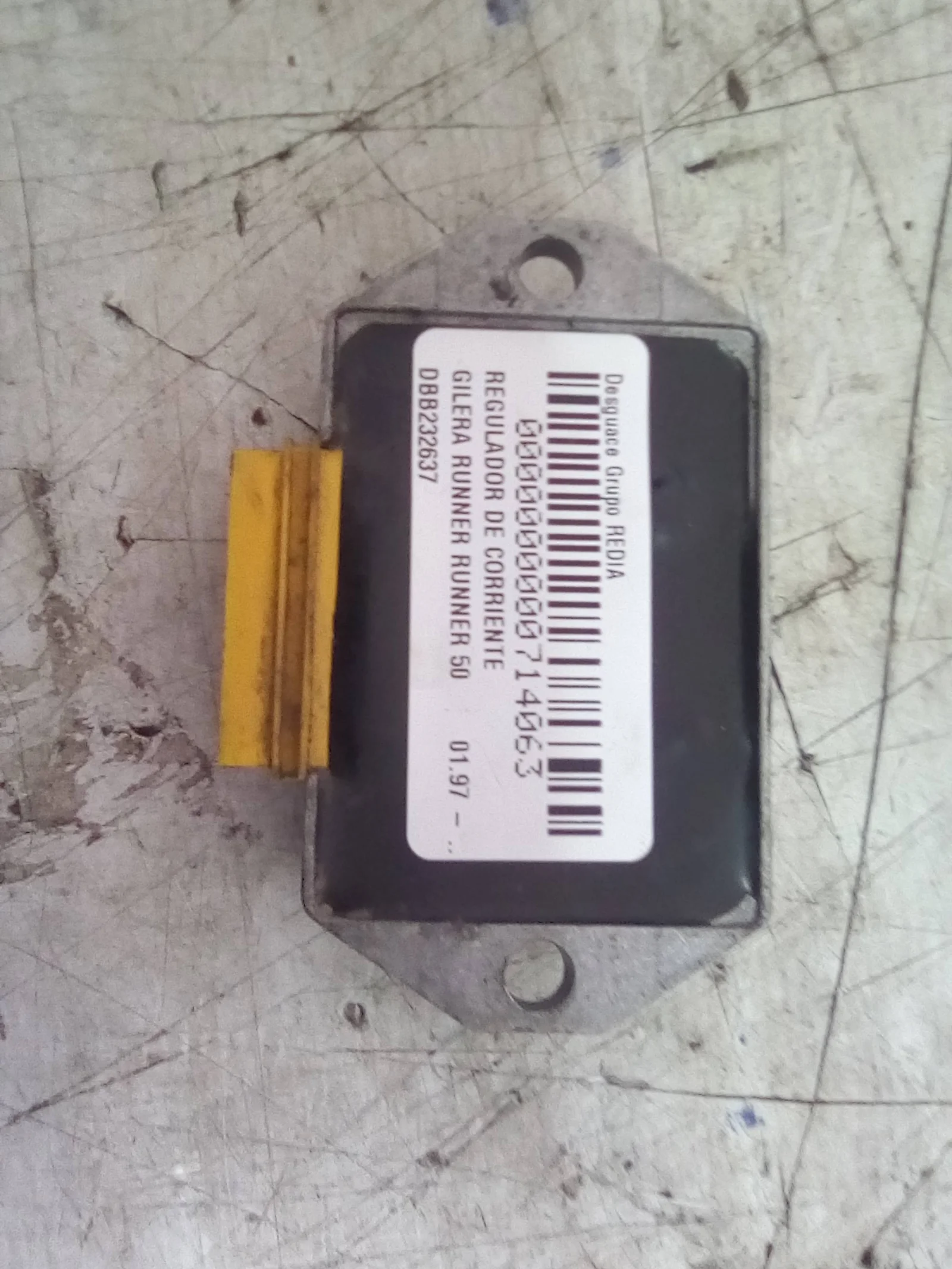 Foto de REGULADOR DE CORRIENTE GILERA RUNNER referencia DBB232637