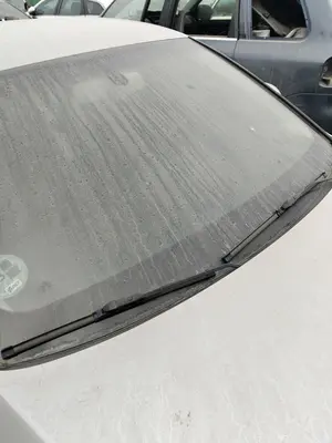 Foto de BRAZO LIMPIA DELANTERO IZQUIERDO AUDI A4 BERLINA (8K2) 2.0 16V TDI (143 CV / 105 KW)