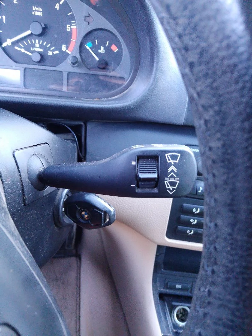 Foto de MANDO LIMPIA BMW SERIE 3 COMPACTO (E46) 2.0 16V Diesel CAT (150 CV / 110 KW)