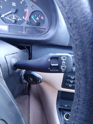 Foto de MANDO LIMPIA BMW SERIE 3 COMPACTO (E46) 2.0 16V Diesel CAT (150 CV / 110 KW)