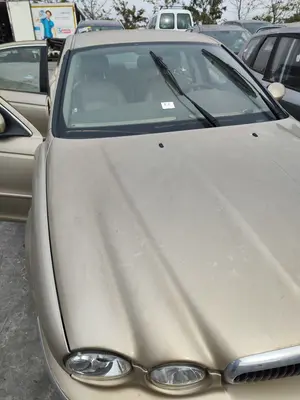 Foto de CAPO JAGUAR X-TYPE 2.1 V6 24V CAT (156 CV / 115 KW) foto 3
